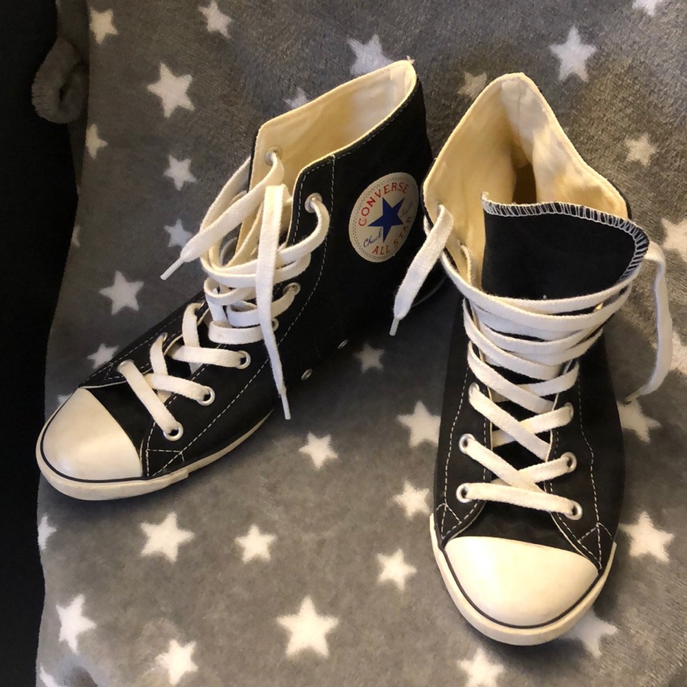 Converse high top, super thin sole sneaker
